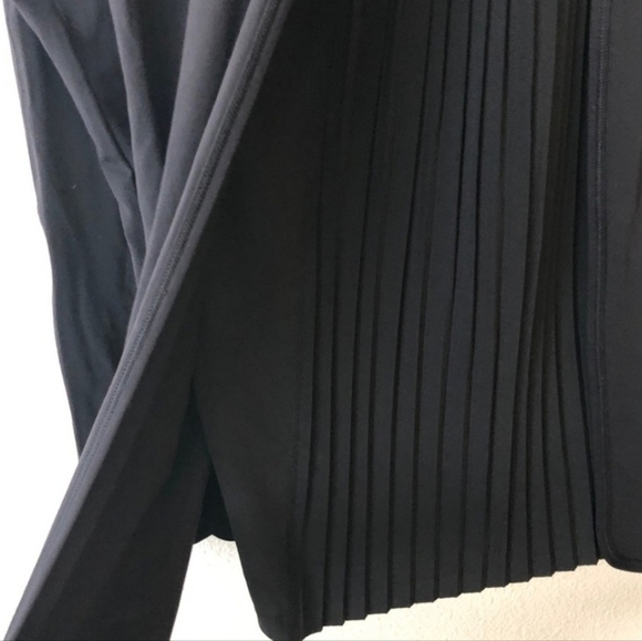 Lululemon Making Moves Long Sleeve Top In Black Size 6 - Picture 7 of 15